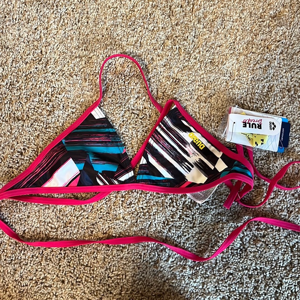 Arena triangle tie Back Bikini top size small